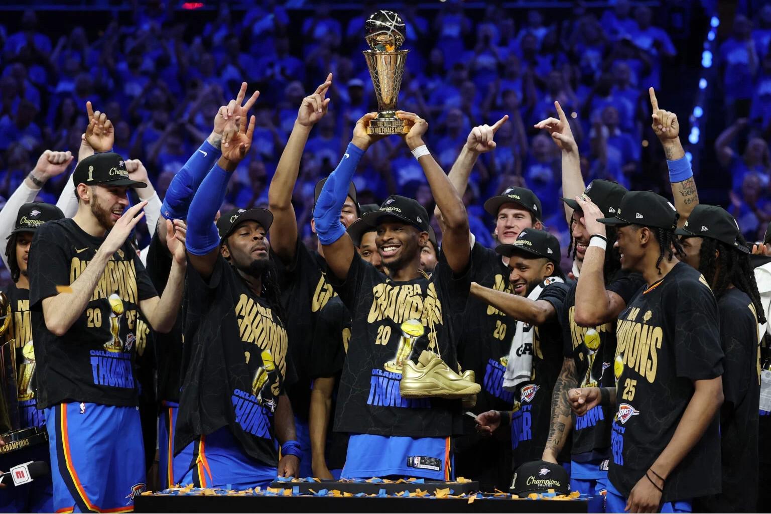 开云在线观看-记者：亚历山大将成为齐名乔科詹库的历史级别巨星